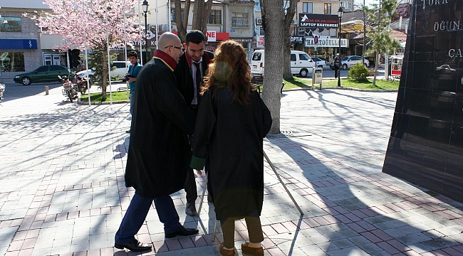 KARAMAN'DA AVUKATLAR GÜNÜ KUTLANDI