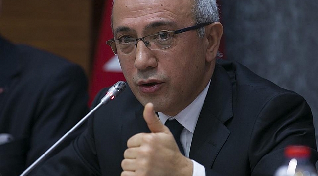 MERSİNLİLER BAKAN ELVAN’A SAHİP ÇIKIYOR