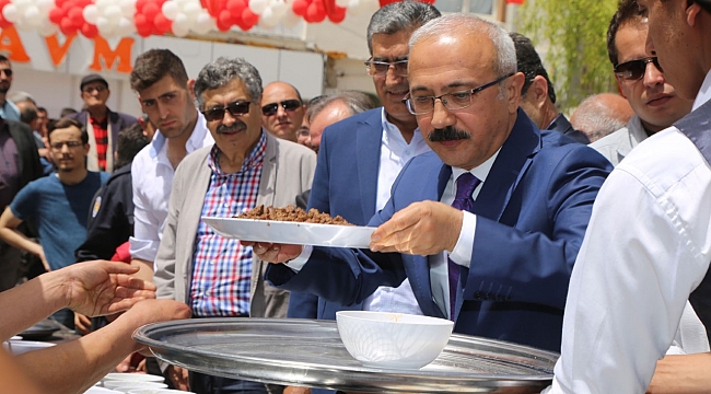 740. TÜRK DİL BAYRAMI VE YUNUS EMRE’Yİ ANMA ETKİNLİKLERİ KUTLANDI