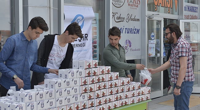 KMÜ’DE KANDİL SİMİDİ DAĞITILDI