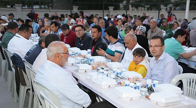 İFTAR SOFRASI ALACASULUK MAHALLESİ’NDE