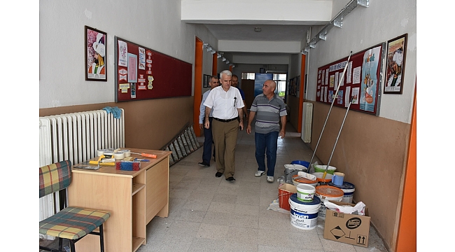 İL MÜDÜRÜ KUNTOĞLU’NUN OKUL ZİYARETLERİ DEVAM EDİYOR