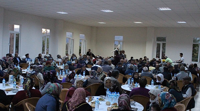 SARIVELİLER KAYMAKAMLIĞ’ININ İFTAR YEMEKLERİ İLGİ GÖRDÜ