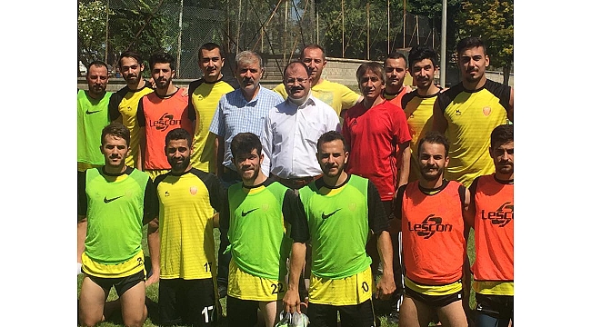 KARAMAN BELEDİYE SPOR BİR OYUNCUYU RENKLERİNE BAĞLADI