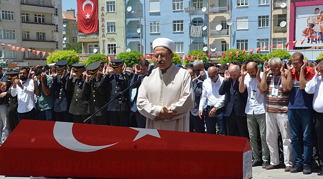 KARAMANLI ŞEHİT POLİS EBEDİYETE UĞURLANDI