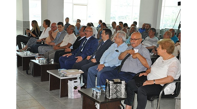 SARIVELİLER’DE“KARACAOĞLAN KONFERANSI” YAPILDI