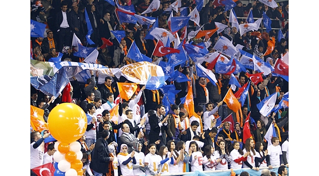 AK PARTİ TEŞKİLATINDAN 16. YIL KUTLMASI
