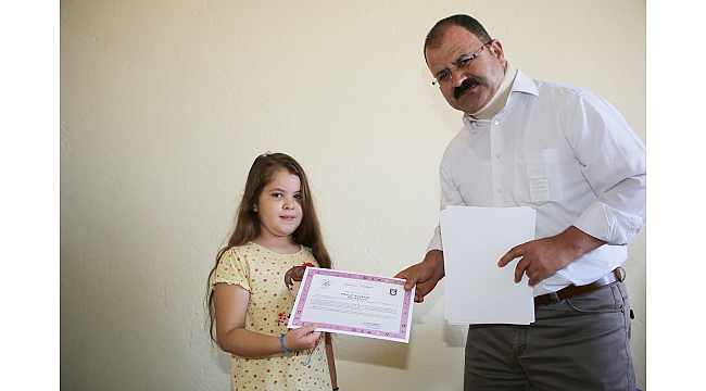 BİLİM MERKEZİ KURSİYERLERİ SERTİFİKALARINI ALDI