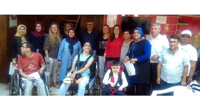 RESİM KURSU SERTİFİKALARI VERİLDİ