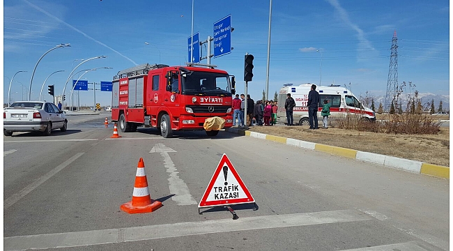 TRAFİK KAZASI: 5 YARALI