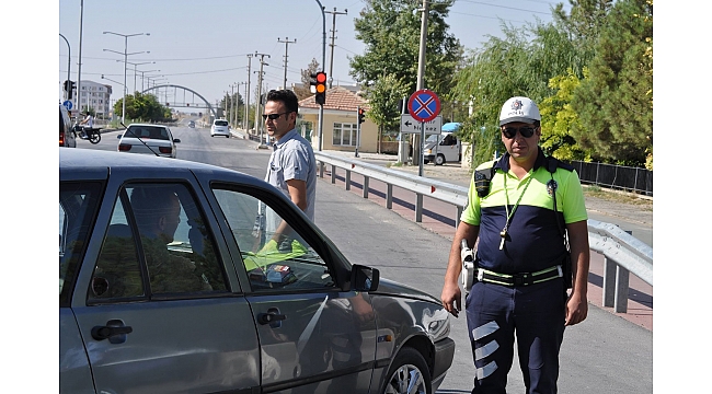 KAZIMKARABEKİR'DE TRAFİK DENETİMLERİ