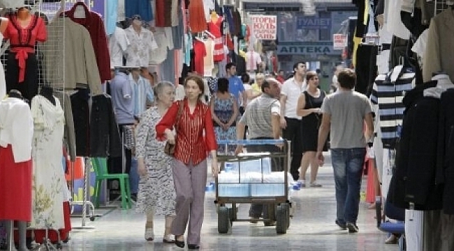 YÜKSEK ARTIŞ “GİYİM VE AYAKKABI”DA