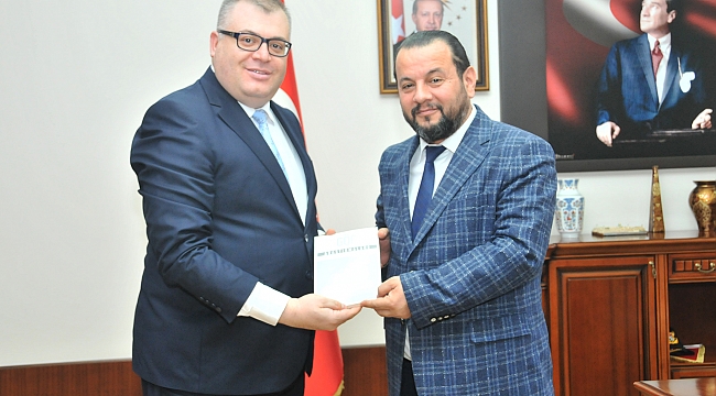 GÖÇ İDARESİ'NDEN REKTÖR AKGÜL'E ZİYARET
