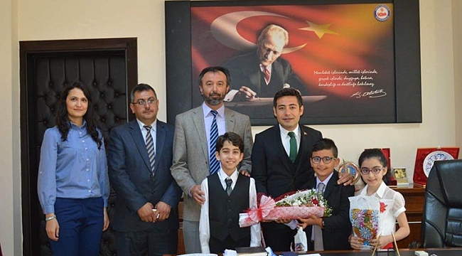 ERMENEK KAYMAKAMLIK MAKAMINA BAYRAM ÇOCUĞU OTURDU