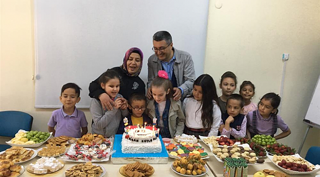 GÖRME ENGELLİLER SINIFINDAN TOPLUM SAĞLIĞI MERKEZİNE ANLAMLI ZİYARET