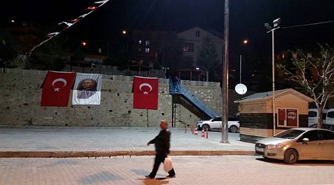 SARIVELİLER ANIT ALANINA YENİ AYDINLATMA SİSTEMİ