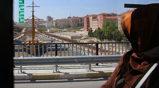 ŞEHİR GEZİLERİ BAYANLARIN BÜYÜK BEĞENİSİNİ TOPLUYOR