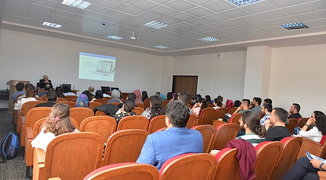 KARAMAN'DA ÜNİVERSİTEDE ENDNOTE EĞİTİMİ