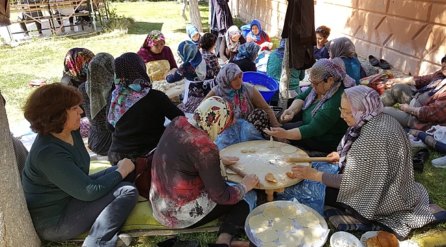 VELİLER PİŞİRDİ, ÖZEL ÖĞRENCİLER YEDİ