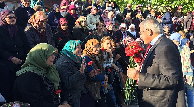 BAŞKAN ALANLI ANNELER GÜNÜNDE İLÇEDEKİ HANIMLARI KONYA'YI GEZDİRDİ