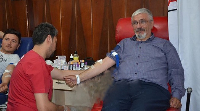 İYİ PARTİ’DEN KAN BAĞIŞINA DESTEK