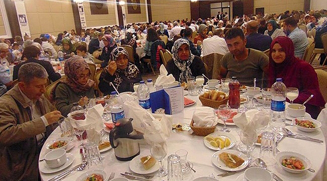 KARAMAN SMMM ODASI ÜYELERİNE İFTAR YEMEĞİ VERDİ