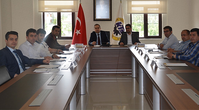 KOSGEB KOBİGEL HAKKINDA KTSO YÖNETİM KURULU'NA BİLGİLENDİRME SEMİNERİ DÜZENLENDİ