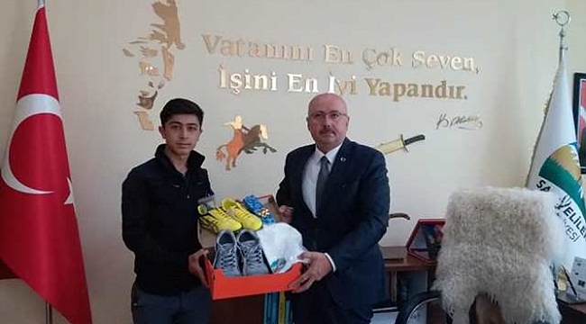 TÜRKİYE 2.’Sİ KROSCU MEHMET FİDAN BAŞKAN SAMUR’U ZİYARET ETTİ