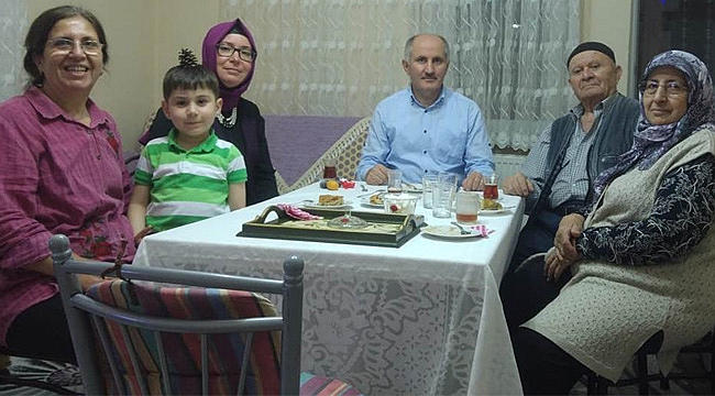 VALİ MERAL ŞEHİT AİLESİNE MİSAFİR OLDU