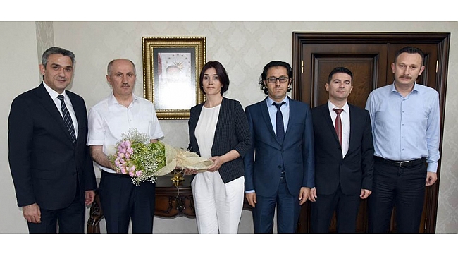 ÇEVRE VE ŞEHİRCİLİK GÜNÜNDE VALİ MERAL’E ZİYARET