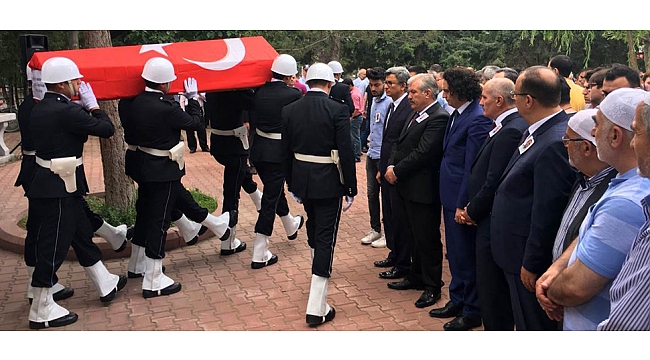 POLİS MEMURU DUALARLA SON YOLCULUĞUNA UĞURLANDI
