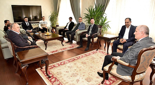 MÜSİAD Yönetiminden Vali Meral’e Ziyaret