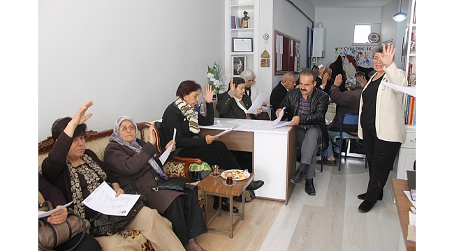 Nuran Koçak ÇYDD'de Güven Tazeledi
