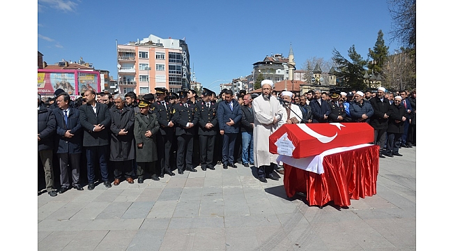 Karaman Şehidini Dualarla Son Yolculuğuna Uğurladı