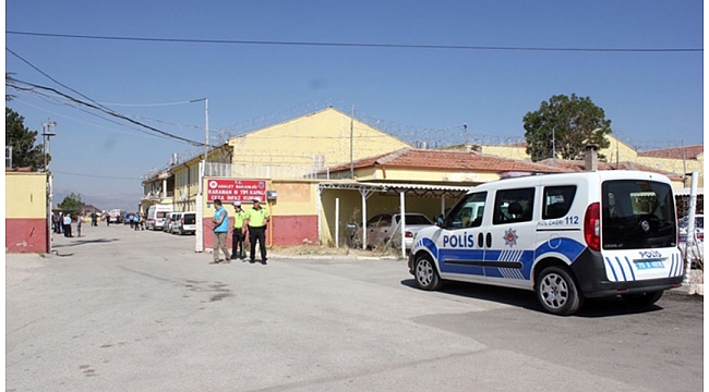 Karaman'da 5 Mahkum Cezaevinden Firar Etti