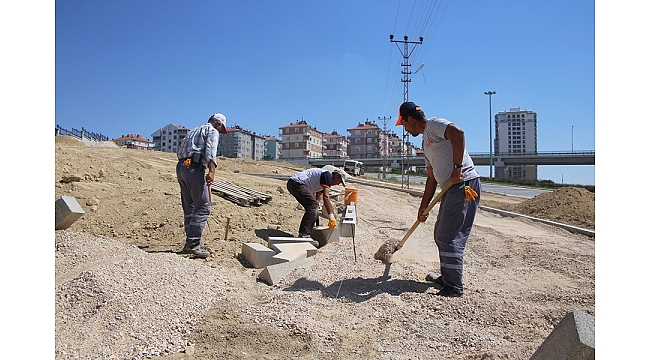 Üniversitenin Mahallesi’ne Yeni Bir Park Yapılıyor