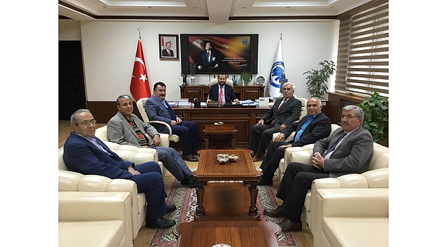 Karaman Gönüllüleri Çalışma Topluluğu’ndan Rektör Akgül’e Ziyaret