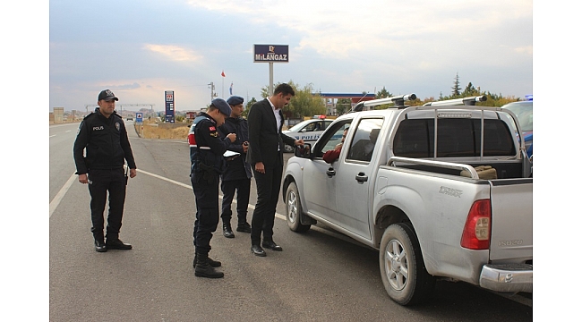 Kaymakam Atak Yol Uygulama ve Kontrol Faaliyetine Katıldı