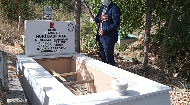 Şehidin Mezarı Yenileniyor