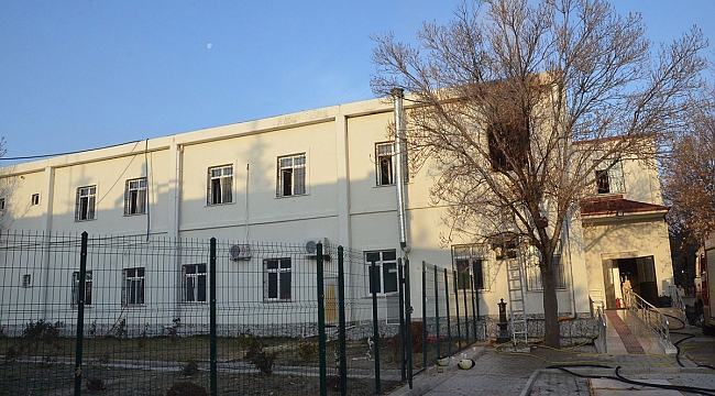 Karaman'da Yatılı Bakım Merkezinde Çıkan Yangın Korkuttu