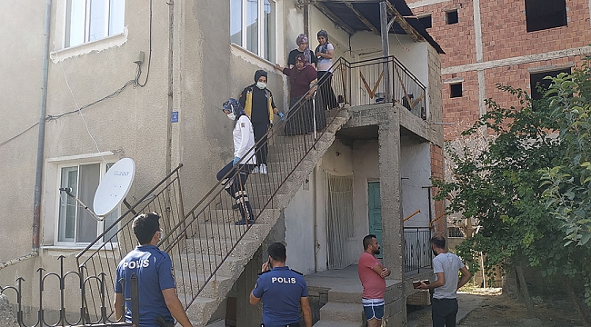 Karaman'da Çıkan Silahlı Çatışmada Balkonda Uyuyan Yaşlı Kadın Vuruldu
