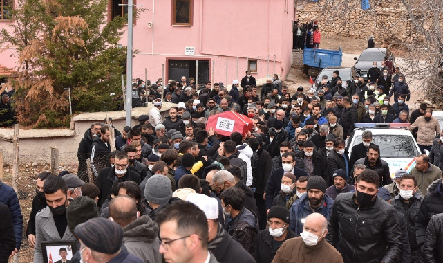 Kazada Hayatını Kaybeden Uzman Onbaşı Toprağa Verildi