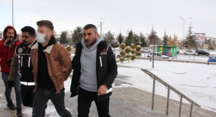 Karaman'da 10 Kilo Esrar Ele Geçirildi