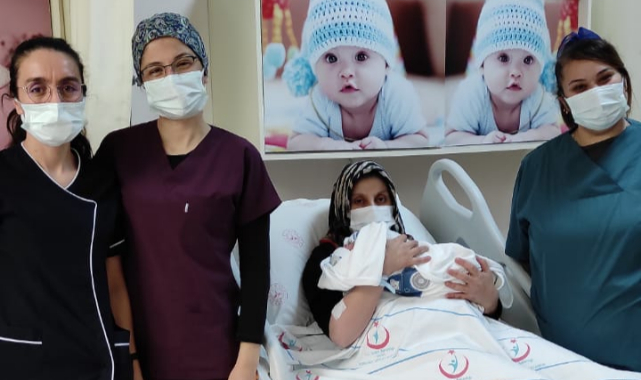Karaman'da Yeni Yılın İlk Bebeği Dünyaya Geldi