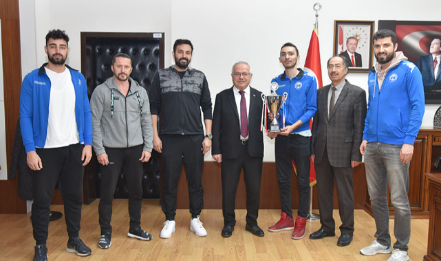 KMÜ Erkek Basketbol Takımı Şampiyon Oldu