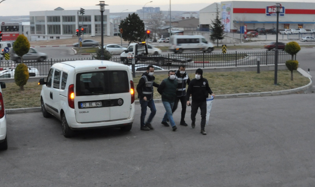 Mahallelinin Dikkati Hırsızı Ele Verdi