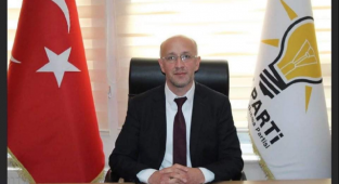 Karaman AK Parti'de İstifa Depremi