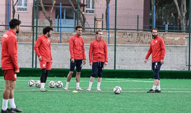 Batman Spor Şampiyon Oldu, Karaman Fk Ligde Kalmanın Yollarını Arıyor