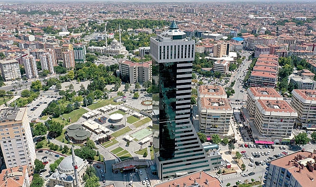 Bera Holding'ten 4 Bin Çalışanına Ek Ücret Artışı