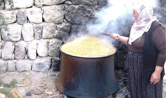 Karaman'da Kazanlar Kaynamaya Başladı